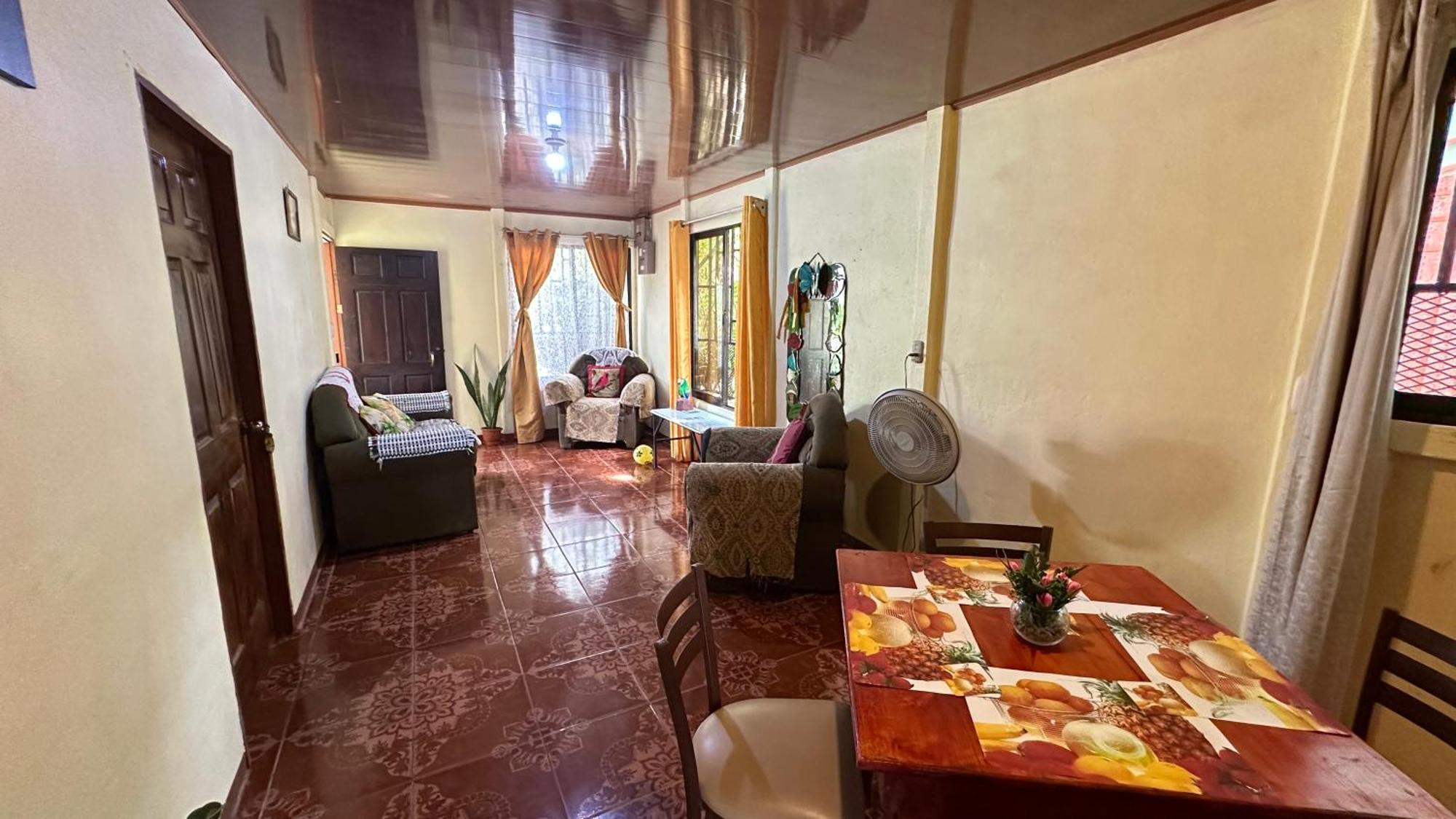The Corner House Apartment Tortuguero Exterior photo